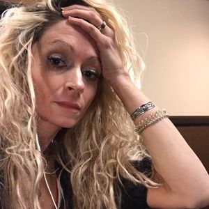 Meet your Posher, Marci